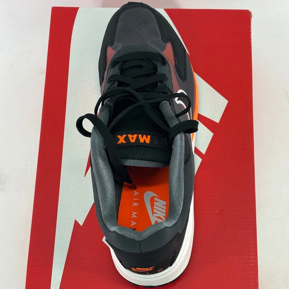 Nike Air Max Solo SE Mens 9.5 Anthracite Black Total Orange FJ2594-001 Sneakers